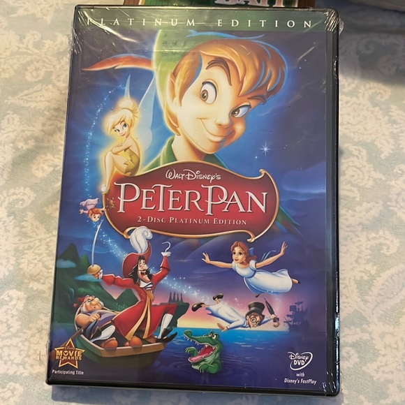 Disney's Peter Pan dvd - Picture 1 of 5